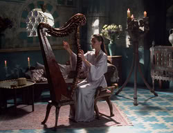 extant_XenaWarriorPrincess_2x11-HereSheComesMissAmphipolis_00544