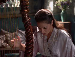 extant_XenaWarriorPrincess_2x11-HereSheComesMissAmphipolis_00596
