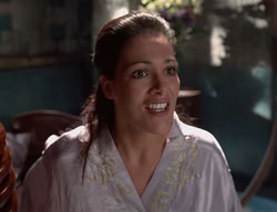 extant_XenaWarriorPrincess_2x11-HereSheComesMissAmphipolis_00608