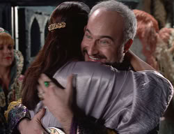 extant_XenaWarriorPrincess_2x11-HereSheComesMissAmphipolis_00613