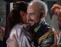 extant_XenaWarriorPrincess_2x11-HereSheComesMissAmphipolis_00616