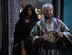 extant_XenaWarriorPrincess_2x11-HereSheComesMissAmphipolis_00639
