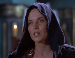 extant_XenaWarriorPrincess_2x11-HereSheComesMissAmphipolis_00664