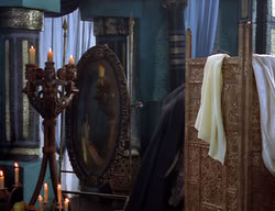 extant_XenaWarriorPrincess_2x11-HereSheComesMissAmphipolis_00687