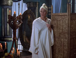 extant_XenaWarriorPrincess_2x11-HereSheComesMissAmphipolis_00698