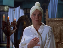 extant_XenaWarriorPrincess_2x11-HereSheComesMissAmphipolis_00731