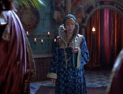 extant_XenaWarriorPrincess_2x11-HereSheComesMissAmphipolis_00788