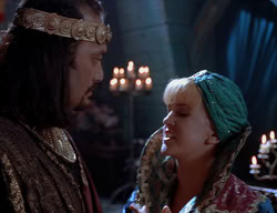 extant_XenaWarriorPrincess_2x11-HereSheComesMissAmphipolis_00816