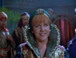 extant_XenaWarriorPrincess_2x11-HereSheComesMissAmphipolis_00839