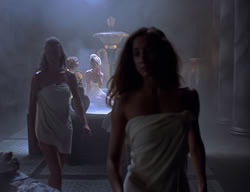 extant_XenaWarriorPrincess_2x11-HereSheComesMissAmphipolis_00857