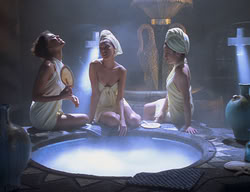 extant_XenaWarriorPrincess_2x11-HereSheComesMissAmphipolis_00867