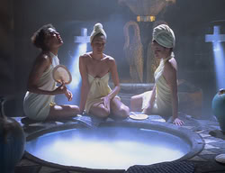 extant_XenaWarriorPrincess_2x11-HereSheComesMissAmphipolis_00868