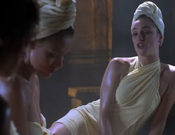 extant_XenaWarriorPrincess_2x11-HereSheComesMissAmphipolis_00877