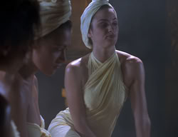 extant_XenaWarriorPrincess_2x11-HereSheComesMissAmphipolis_00880