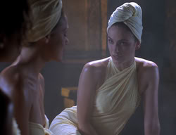 extant_XenaWarriorPrincess_2x11-HereSheComesMissAmphipolis_00891