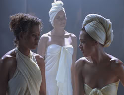 extant_XenaWarriorPrincess_2x11-HereSheComesMissAmphipolis_00896