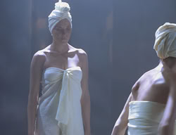 extant_XenaWarriorPrincess_2x11-HereSheComesMissAmphipolis_00912