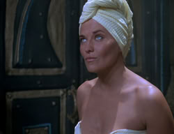 extant_XenaWarriorPrincess_2x11-HereSheComesMissAmphipolis_00984