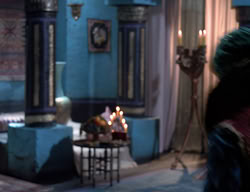 extant_XenaWarriorPrincess_2x11-HereSheComesMissAmphipolis_00997