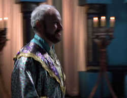 extant_XenaWarriorPrincess_2x11-HereSheComesMissAmphipolis_01009