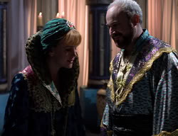 extant_XenaWarriorPrincess_2x11-HereSheComesMissAmphipolis_01018