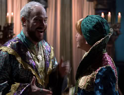 extant_XenaWarriorPrincess_2x11-HereSheComesMissAmphipolis_01038