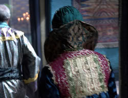 extant_XenaWarriorPrincess_2x11-HereSheComesMissAmphipolis_01053