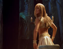 extant_XenaWarriorPrincess_2x11-HereSheComesMissAmphipolis_01090