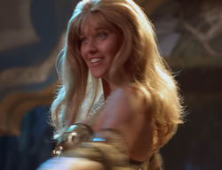 extant_XenaWarriorPrincess_2x11-HereSheComesMissAmphipolis_01131