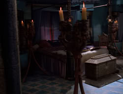 extant_XenaWarriorPrincess_2x11-HereSheComesMissAmphipolis_01163
