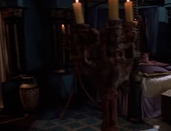 extant_XenaWarriorPrincess_2x11-HereSheComesMissAmphipolis_01165