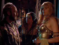 extant_XenaWarriorPrincess_2x11-HereSheComesMissAmphipolis_01238