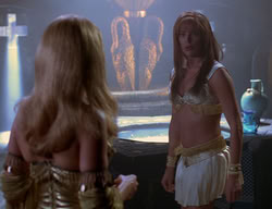 extant_XenaWarriorPrincess_2x11-HereSheComesMissAmphipolis_01261