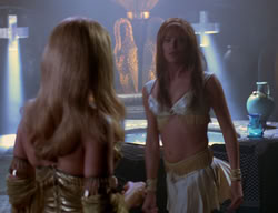 extant_XenaWarriorPrincess_2x11-HereSheComesMissAmphipolis_01262