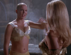 extant_XenaWarriorPrincess_2x11-HereSheComesMissAmphipolis_01274