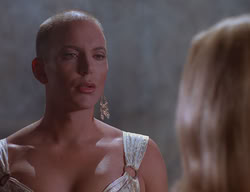 extant_XenaWarriorPrincess_2x11-HereSheComesMissAmphipolis_01281