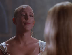 extant_XenaWarriorPrincess_2x11-HereSheComesMissAmphipolis_01290