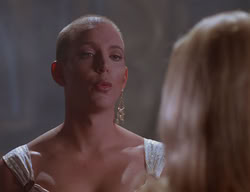 extant_XenaWarriorPrincess_2x11-HereSheComesMissAmphipolis_01306