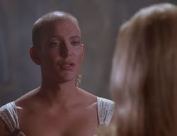 extant_XenaWarriorPrincess_2x11-HereSheComesMissAmphipolis_01314