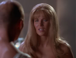 extant_XenaWarriorPrincess_2x11-HereSheComesMissAmphipolis_01342