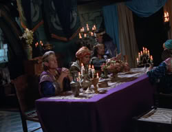 extant_XenaWarriorPrincess_2x11-HereSheComesMissAmphipolis_01356