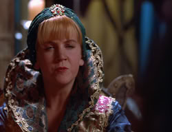 extant_XenaWarriorPrincess_2x11-HereSheComesMissAmphipolis_01374
