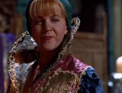 extant_XenaWarriorPrincess_2x11-HereSheComesMissAmphipolis_01446