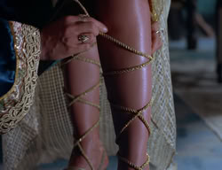 extant_XenaWarriorPrincess_2x11-HereSheComesMissAmphipolis_01460
