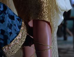 extant_XenaWarriorPrincess_2x11-HereSheComesMissAmphipolis_01462