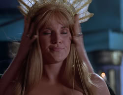 extant_XenaWarriorPrincess_2x11-HereSheComesMissAmphipolis_01471