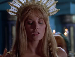 extant_XenaWarriorPrincess_2x11-HereSheComesMissAmphipolis_01474