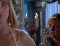 extant_XenaWarriorPrincess_2x11-HereSheComesMissAmphipolis_01483