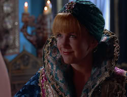extant_XenaWarriorPrincess_2x11-HereSheComesMissAmphipolis_01488