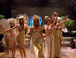 extant_XenaWarriorPrincess_2x11-HereSheComesMissAmphipolis_01537